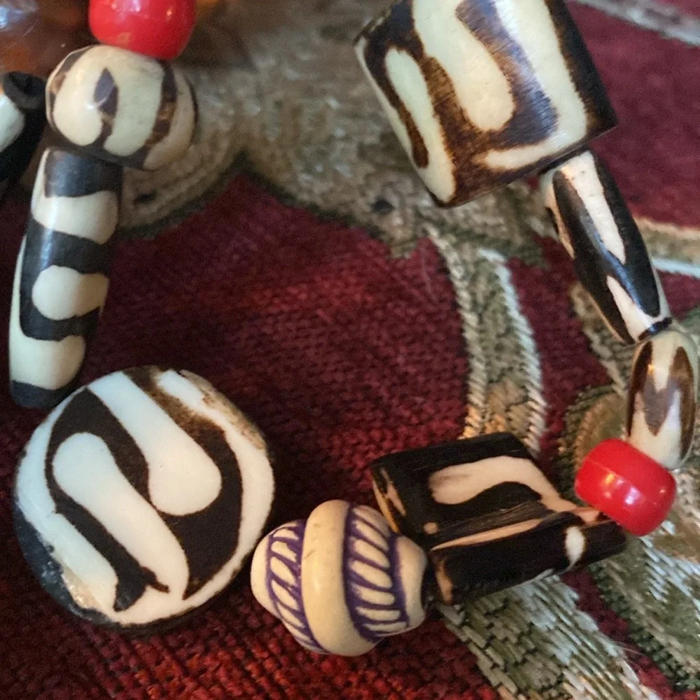 Vintage, amazing, handmade tribal African necklace. (LA) - Picture 6 of 16